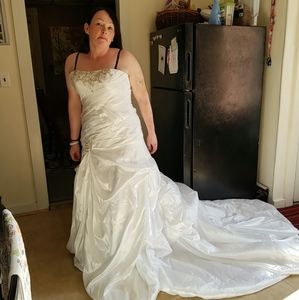 Wedding gown